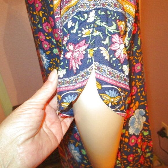 NWT Halife BOHO Beach Size M DRESS Lightweight TASSELS 3/4 Sleeve COVERUP Slit - Picture 7 of 11